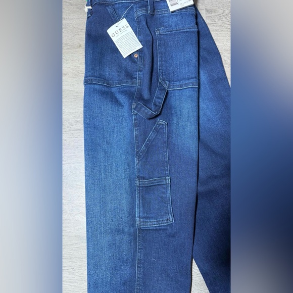 GUESS Los Angeles Women’s 6/28 Lina High-Rise Straight Jeans in a Dark Wash - Picture 6 of 11
